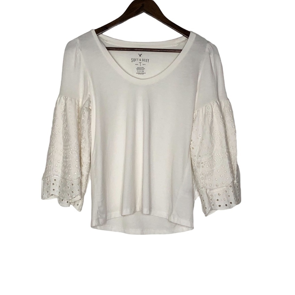 NWT American Eagle Soft & Sexy Top with Lace Sleeves Size Small